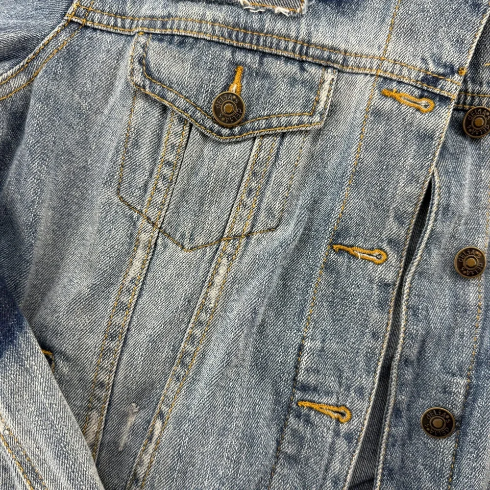 dELiA*s Denim Jacket Womens L Blue Patchwork Distressed Trucker Jean Jacket - Picture 5 of 16